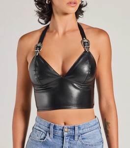 06003-2612_4_BLACK_BoldBuckleHalterStrapFauxLeatherCropTop_e3d4bae2-9019-47fc-99a5-ba7adff3f191_1594x1800_crop_center.jpeg