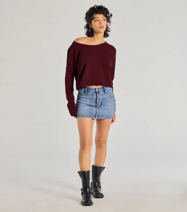 06005-2204_3_BURGUNDY_ClassicChicAsymmetricalCroppedPulloverSweater_1594x1800_crop_center.jpeg