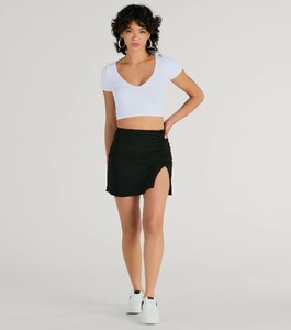 06501-1011_1_BLACK_SolidTenHighRiseSlitBodyconMiniSkirt_4b80d6ab-b149-443a-9d53-b09e13983d04_1594x1800_crop_center.jpeg