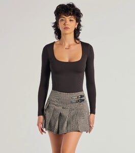 06503-1251_4_BLACK_PreppyAppealPleatedPlaidSkort_1594x1800_crop_center.jpeg