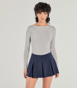 06503-1262_1_NAVY_KeepingItCutePleatedPonteSkort_1594x1800_crop_center.jpeg
