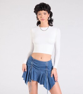 06601-0237_3_MED_20DENIM_HIGHRISEDENIMHANKYHEMMINISKIRT066010237141_fe56b1f5-031c-4080-85f9-c602de44d808_1594x1800_crop_center.jpeg