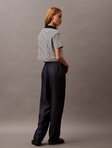 15127370_402_alternate1.jpg
