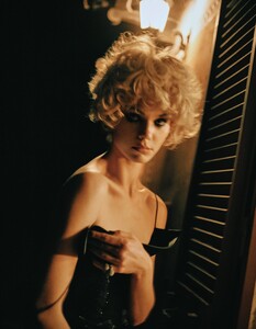 15_Lingerie_01.jpg