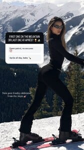 [2025.02.27] lizakovalenkoo_3577381484694077058.jpg