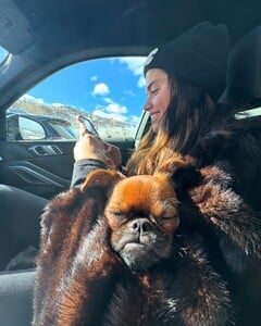 [2025.03.01] sarasampaio_482459461_18495356680058288_6130794208529153943_n.jpg