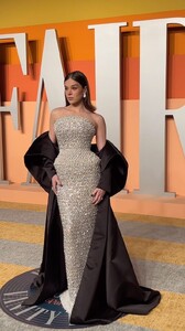 2025_03.02vanityfair_DGuh2R1xXyR.thumb.jpg.f4d354a77c36f61bb48017a7ef79c318.jpg