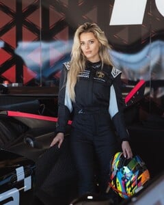 [2025.03.08] lindsaymariebrewer_482905221_18489609955023234_1045798974957533013_n.jpg