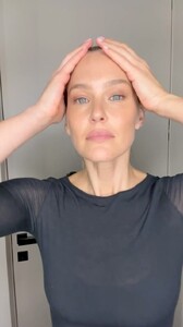2025_03.25barrefaeli_DHnKg7PIPCY.thumb.jpg.84be259f8b41a0d9e0076158654f5f1f.jpg