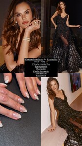 [2025.03.03] alessandraambrosio-nailartbyqueenie_3580527688235807074.jpg