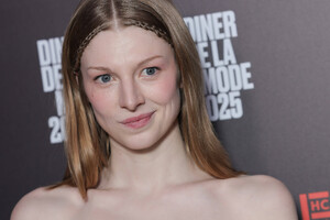 562372860_zibeno7-for-hqcelebcorner-net-celeblounge-net.jpg