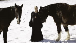 573908823_amanda-seyfried-thr-1-h-2025.jpg