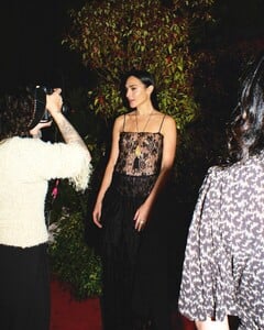 578174938_gal-17.jpg
