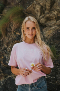 6053a54b3ca5c3e99f873e34_cove-clothing-summer-2020 (10 of 25).jpg