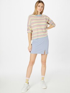 7684135_4.jpg