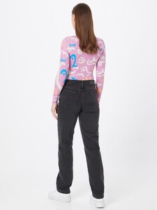 8002740_2.jpg
