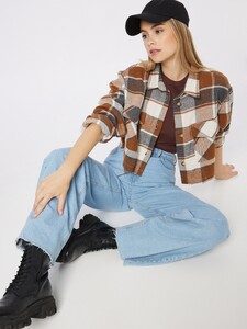 8244203_4.jpg
