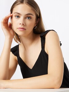 8274073_3.jpg