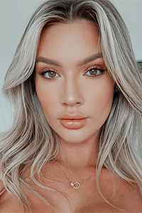 Alexa Collins1.png