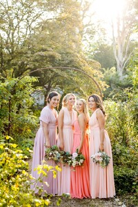 Commercial-photography-of-Lavalia-multiway-dresses-by-Marianne-Taylor._0028.jpg