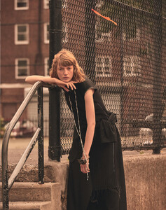 Interview-August_2016-Lou_Schoof-by-Christian_MacDonald-07.thumb.jpg.59d805a4a7b19912fe0e280589985faa.jpg