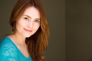 JillianClare19.thumb.jpg.47e900f9a2e239f701e4005e01008915.jpg