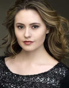 JillianClare29.thumb.jpg.9b9cc8c290072584820e20b778feec40.jpg