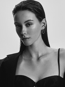 Kate125008bw-1152x1536.jpg