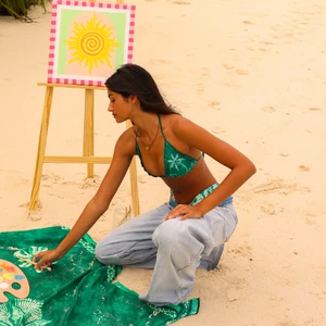 LettuceEdgeBraletteBikiniTop-PalmTides_2_e625e427-8d93-4b14-bee0-64bd53b479ce.thumb.webp.74bb4b921b0cfdcc2ff2a89fbeaa58e2.webp
