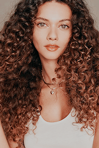 Marina Nery1.png