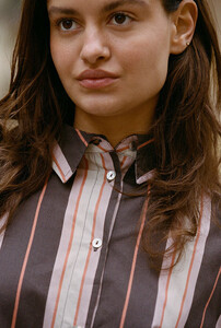 Nenes_loungewear_SS25_La_clique_drop_1_PAP_chemise_lucile_rayee_3.jpg
