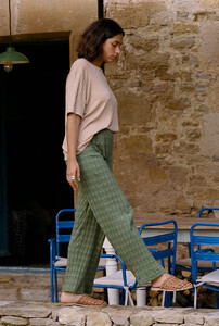 Nenes_loungewear_SS25_La_clique_drop_1_PAP_pant_manta_kaki_5.jpg