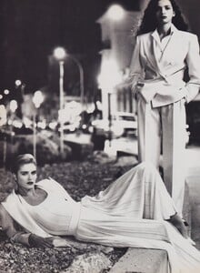 Newton_US_Vogue_February_1988_01.jpg.2fa897245f5021a843aee6ad6641596b.jpg