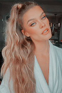 Nina Agdal1.png