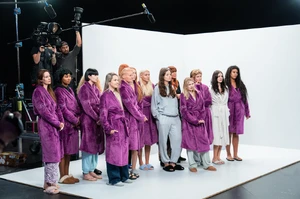 P7_GNTM_EPS9_3135934.thumb.jpg.428fd6b8a8ff13b628977bd0717c2952.jpg