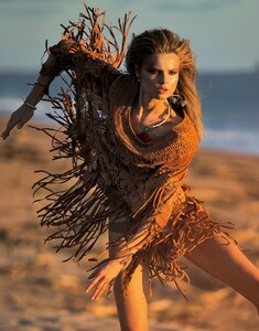 PORTER-Magazine-9-Magdalena-Frackowiak-by-David-Bellemere-11.thumb.jpg.263c68d9c6c6eb666efc58d2acf6090e.jpg