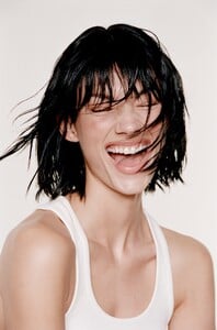 RAERE_ABOUT-YOU_SS25_Drop1_Campaign_66.jpg