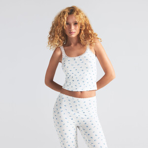 SL-CAM-6362W-BGN-FC-SKIMS-LOUNGEWEAR_0030-SD.jpg