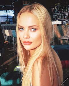 SandraTraczyk(Modelsintro.comAssort)_02.thumb.jpg.341209a0e25e606c65adcd502ae2dab0.jpg