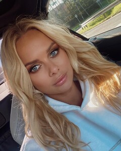 SandraTraczyk(Modelsintro.comAssort)_24.thumb.jpg.0a718eead0c2834e0b75612d1712cd5a.jpg