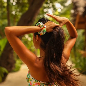 StraplessBandeauBikiniTopandMinimalFullCoverageBikiniBottom-GoldenHour10.thumb.webp.5e88d8c52cfcd26c3dcd34eacda23439.webp