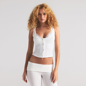 TP-CRP-4896-MBL-EC-SKIMS-LOUNGEWEAR_0087-SD.jpg