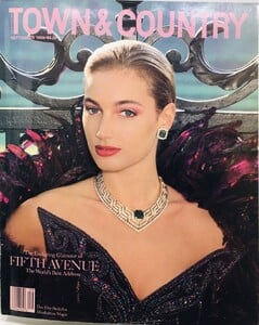 TownAndCountryUS0989coverDeeDeeStoltzfus.thumb.jpg.2ab2e9595511ae39c9b8a544831c2e2b.jpg