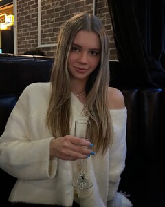 angelpolikarpova_1741488084_3584184285272689739_1579333713.thumb.jpg.6b8dcde6b67836eed87b6c7398651096.jpg