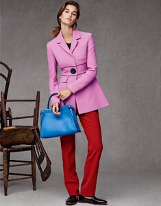 colourblackportermag02.thumb.jpg.44f538d7dbc41dfe9fa7f7ad52acd495.jpg
