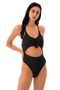 dots-black-ivy-strap-model-front-03_0c579a2f-ad90-4ef7-9790-28b26a89e6fe.thumb.jpg.584ea8768e3a62cf2134e118cdd3e7c8.jpg