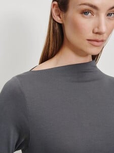 ef7e8b7a077e15ab556f68571ae82186.jpg