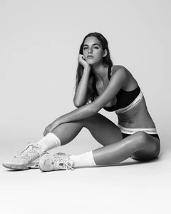 emily-in-her-calvins-ig-march-2025-v0-k530n7z8amme1.webp