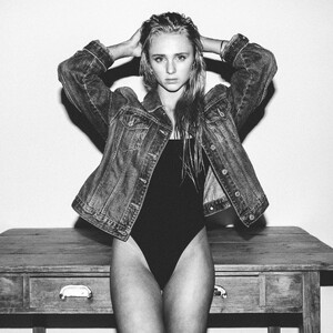 emily a-56.JPG
