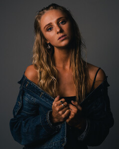emily a-73.JPG